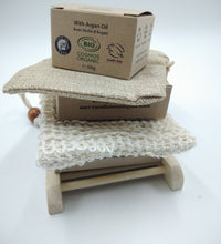 NEW - Gift Set bath and body - Soap, Shampoo, Deodorant & Accessories-2